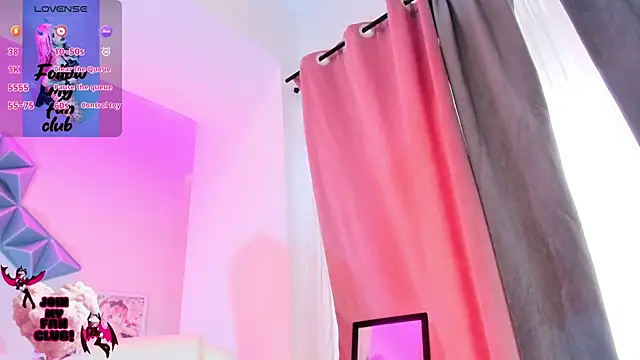 Snapshot of pinkk_deemon chatting on 10-25-25, 01:51 pinkk deemon online show from 10-25-25, 01:51