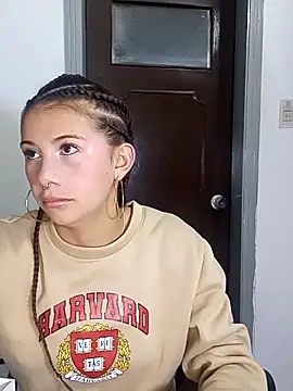 CharlotteSex  online show from 11-20-25, 09:09