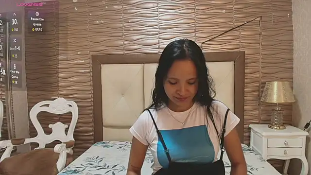 Miladiosa online show from 04-07-26, 11:43