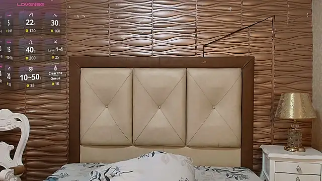 Miladiosa online show from 04-24-26, 01:02