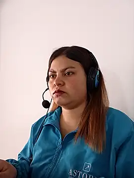 LUCIANA  99 online show from 09-12-25, 03:01