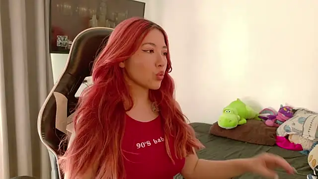 Snapshot of lunnaa_ chatting on 09-11-25, 08:09 lunnaa  online show from 09-11-25, 08:09