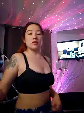 Snapshot of lunnaa_ chatting on 10-07-25, 03:25 lunnaa  online show from 10-07-25, 03:25