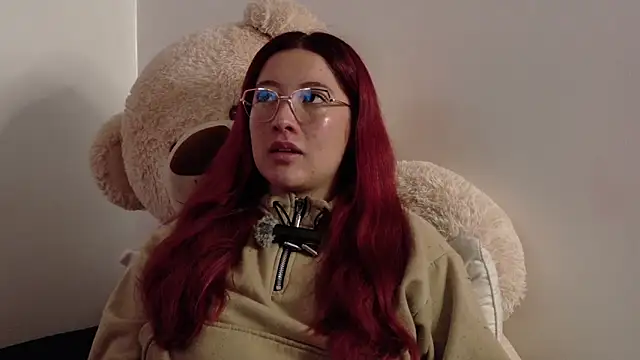 lunnaa  online show from 11-07-25, 04:01