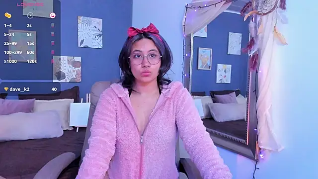 Snapshot of Nova_allen chatting on 10-01-25, 11:33 Nova allen online show from 10-01-25, 11:33