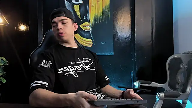 Eryonbradley online show from 11-04-25, 11:20