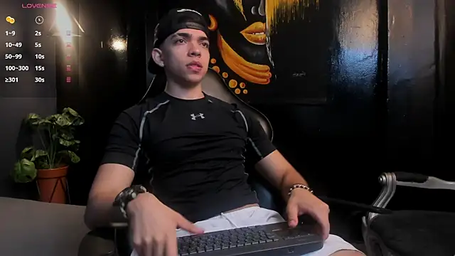 Eryonbradley online show from 11-26-25, 11:22