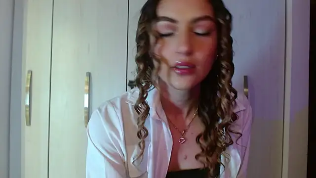 Ayleen m online show from 05-28-26, 11:13