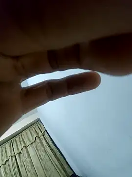 Snapshot of luislimafuego chatting on 12-18-25, 10:54 luislimafuego online show from 12-18-25, 10:54