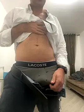 Snapshot of Sedutor420 chatting on 10-03-25, 04:09 Sedutor420 online show from 10-03-25, 04:09