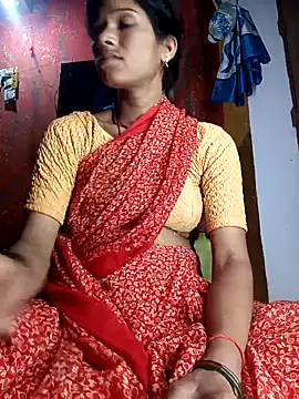 Snapshot of Sonam_pandeyji chatting on 10-19-25, 03:45 Sonam pandeyji online show from 10-19-25, 03:45