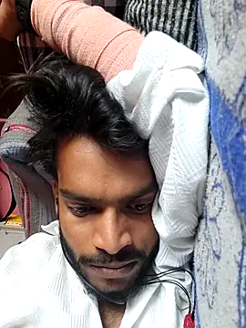 yashuuuu021 online show from 02-13-26, 09:16