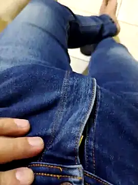 JoaoPedro17cm online show from 09-10-25, 01:44