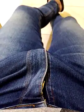 JoaoPedro17cm online show from 10-14-25, 01:56