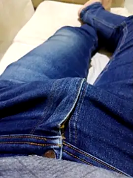 JoaoPedro17cm online show from 10-29-25, 01:13