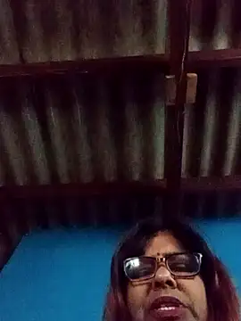 mileesha online show from 10-27-25, 07:23