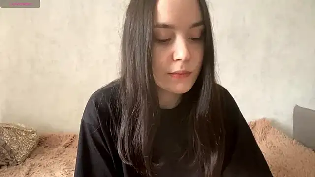 Snapshot of AriaVice chatting on 09-10-25, 09:53 AriaVice online show from 09-10-25, 09:53