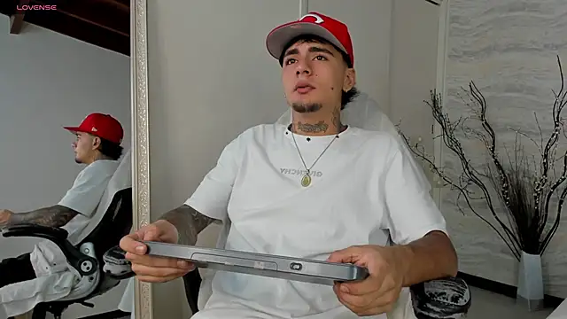 JamesDeker online show from 09-20-25, 08:21