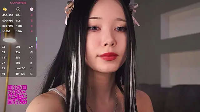 CherryGlow online show from 10-21-25, 07:09