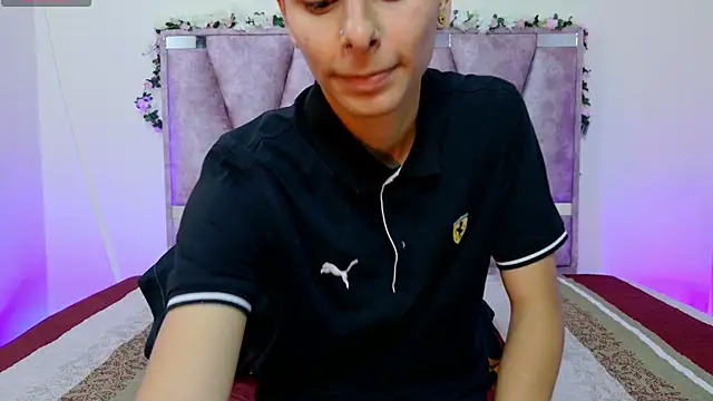 Snapshot of lana_and_liam_ chatting on 10-17-25, 10:18 lana and liam online show from 10-17-25, 10:18