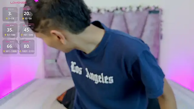 Snapshot of lana_and_liam_ chatting on 10-30-25, 10:38 lana and liam online show from 10-30-25, 10:38