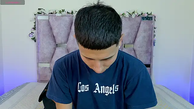 Snapshot of lana_and_liam_ chatting on 11-09-25, 10:46 lana and liam online show from 11-09-25, 10:46