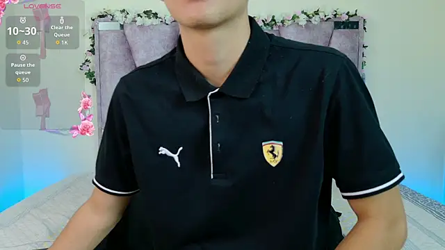 Snapshot of lana_and_liam_ chatting on 11-22-25, 10:47 lana and liam online show from 11-22-25, 10:47