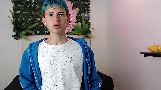 Snapshot of iam_lukas__ chatting on 10-03-25, 02:41 iam lukas online show from 10-03-25, 02:41