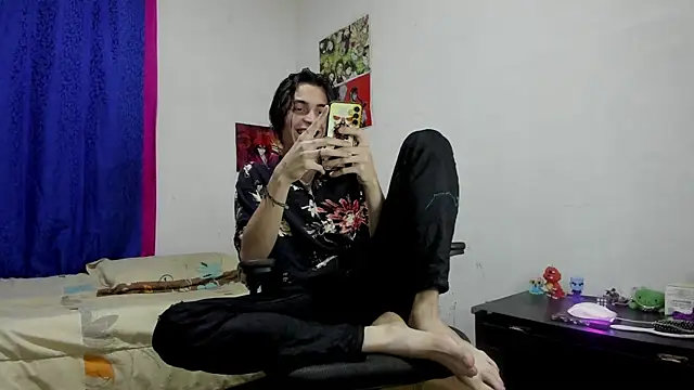 golden ryyan online show from 11-30-25, 12:58