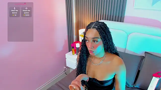 Clawdeen  wolf online show from 11-04-25, 07:46