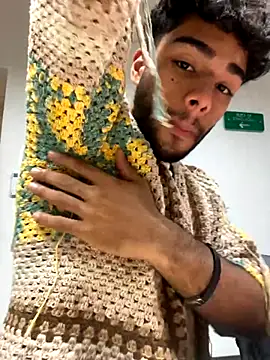 RaphaelDufort online show from 11-09-25, 08:40