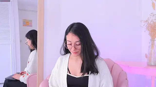 Snapshot of Ginevra_esposito chatting on 11-03-25, 12:39 Ginevra esposito online show from 11-03-25, 12:39