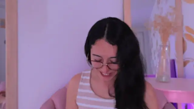 Snapshot of Ginevra_esposito chatting on 12-01-25, 12:43 Ginevra esposito online show from 12-01-25, 12:43