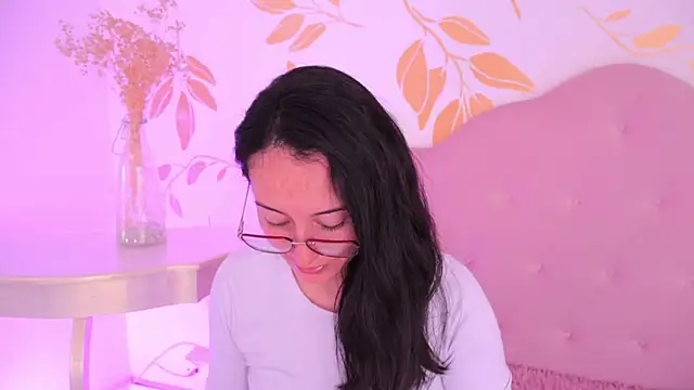 Ginevra esposito online show from 02-11-26, 12:43