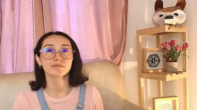 Ginevra esposito online show from 04-27-26, 12:47