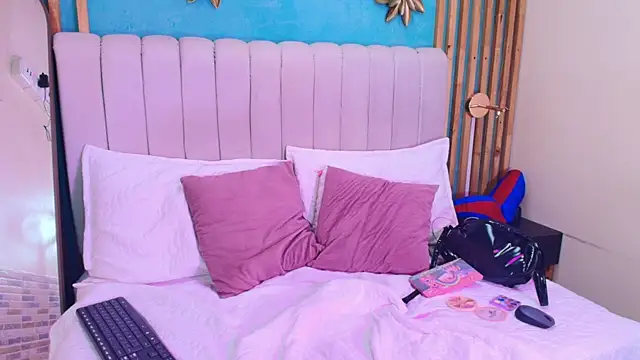 Dan Copers online show from 04-18-26, 06:45