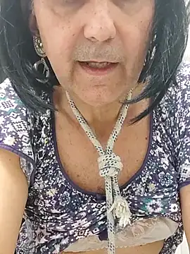 Emily de Carla online show from 10-22-25, 03:12