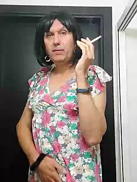 Emily de Carla online show from 11-17-25, 03:51