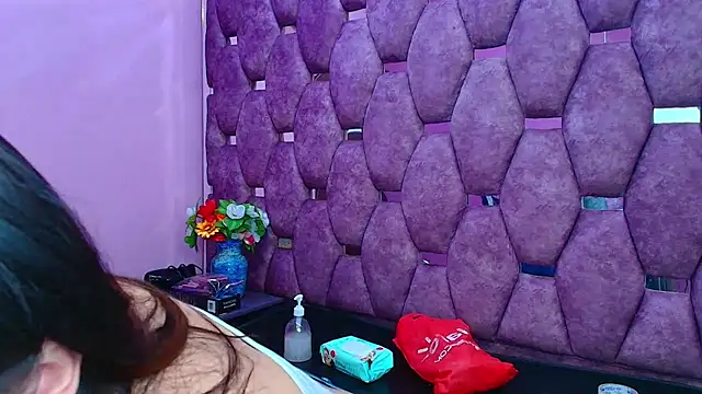 miaharvey 69 online show from 12-15-25, 02:32