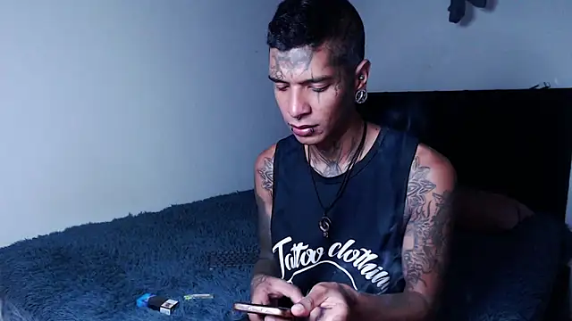 black firex online show from 10-06-25, 04:37