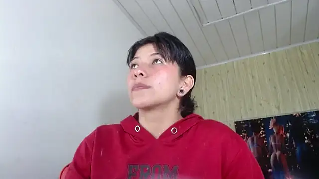 Snapshot of Raven_Rouge_ chatting on 09-28-25, 05:24 Raven Rouge online show from 09-28-25, 05:24