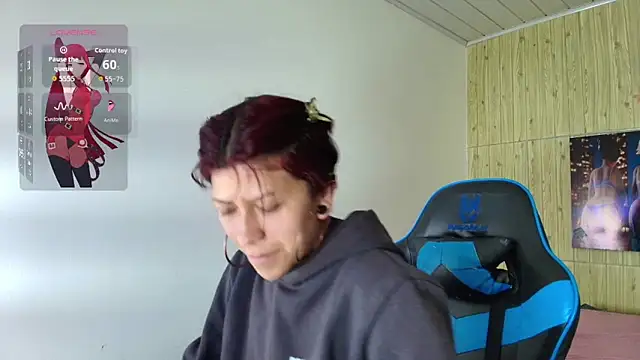 Snapshot of Raven_Rouge_ chatting on 11-28-25, 01:03 Raven Rouge online show from 11-28-25, 01:03