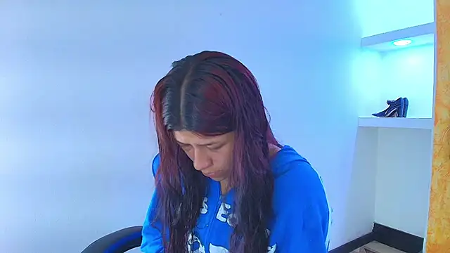 Raven Rouge  online show from 01-17-26, 08:01