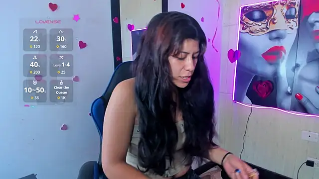 Raven Rouge  online show from 04-24-26, 12:18