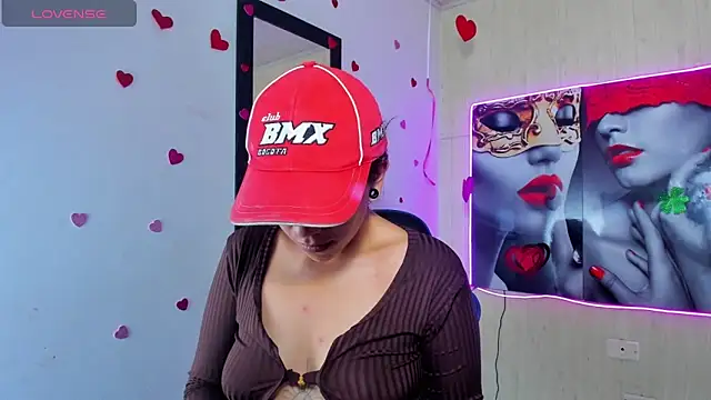 Raven Rouge  online show from 04-26-26, 12:36