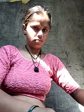 Hot-ilaiy online show from 10-20-25, 03:51