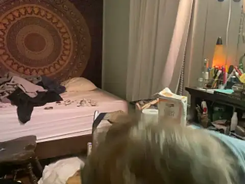 XanderOzzz online show from 11-11-25, 09:20