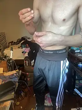 XanderOzzz online show from 04-19-26, 12:59