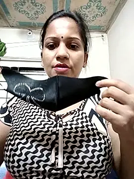 Snapshot of Payel_50 chatting on 05-16-26, 07:05 Payel 50 online show from 05-16-26, 07:05