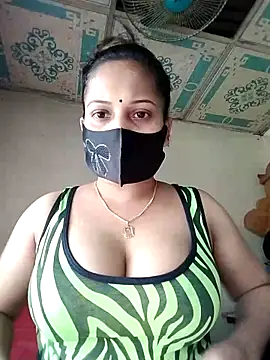 Snapshot of Payel_50 chatting on 05-18-26, 07:47 Payel 50 online show from 05-18-26, 07:47